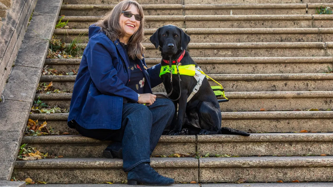 Guide Dogs at work